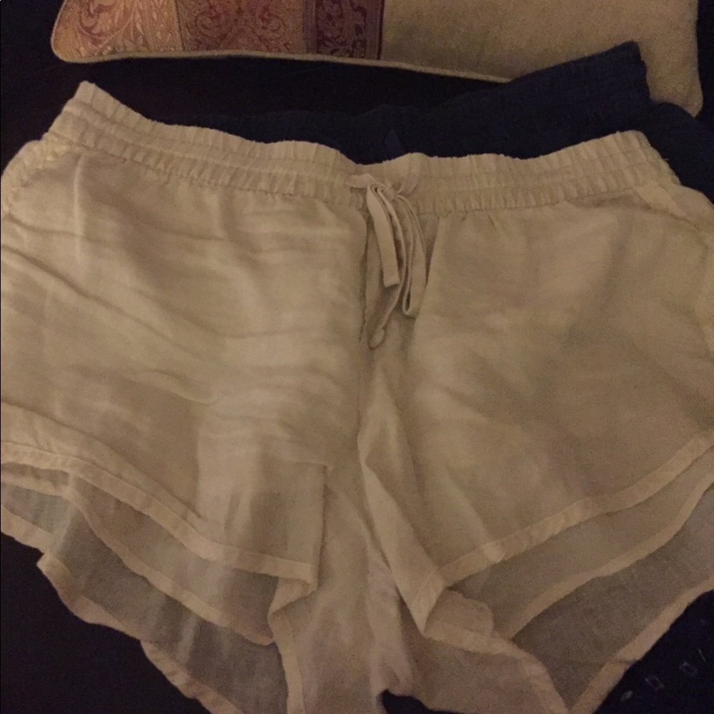 Drawstring shorts - Picture 2 of 2